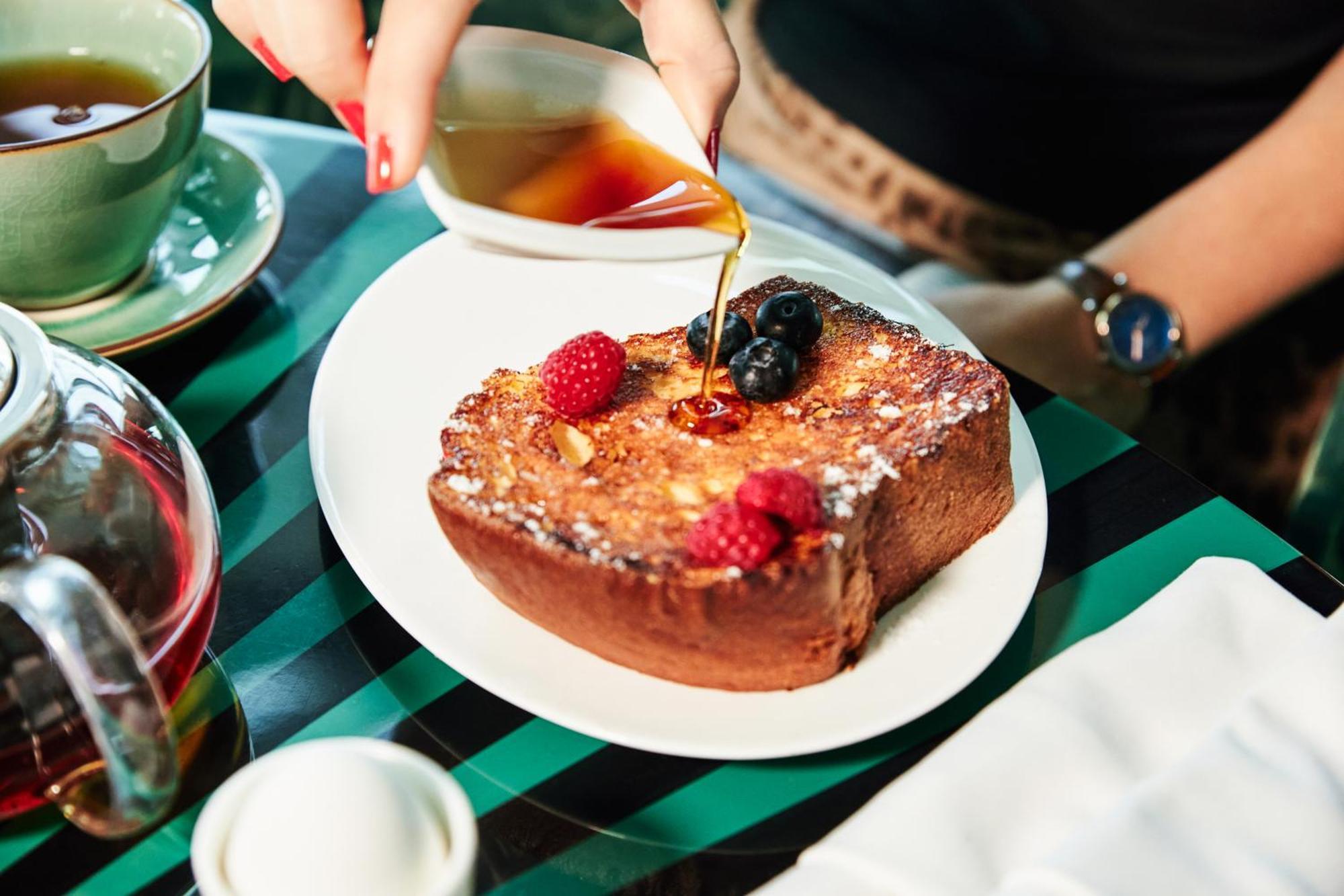 Andaz Capital Gate Abu Dhabi, By Hyatt Hotel Екстериор снимка French toast