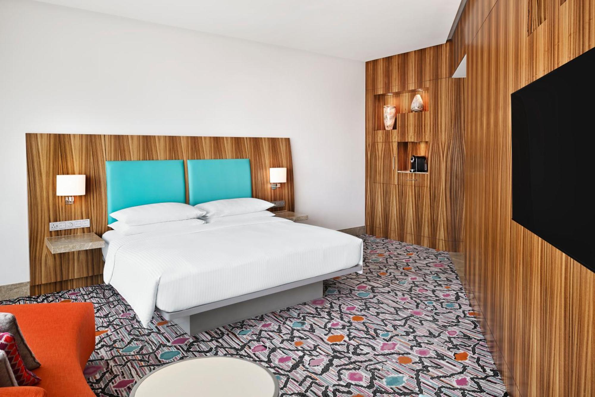 Andaz Capital Gate Abu Dhabi, By Hyatt Hotel Екстериор снимка A room at the hotel